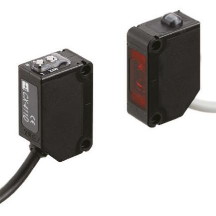 Panasonic Fotoelektrický snímač, řada: CX-400 LED Blok Vodič, výstup: PnP Jednocestný IP67