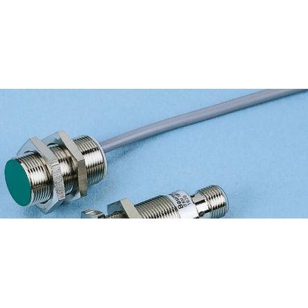 Baumer Indukční bezdotykový snímač IFRM 18P17A3/L Válec se závitem M18 x 1 200mA IP67 PnP 500 Hz 8 mm 30 V dc