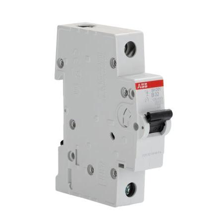 ABB Miniaturní jistič, rozsah: SH200 1pólový 32A vypínací výkon 6 kA, charakteristika: Typ B, rozsah: ComPact Home 440V