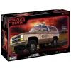 Revell 07724 Stranger Things Jim Hopper´s Chevy® Blazer K5™ model auta, stavebnice 1:25