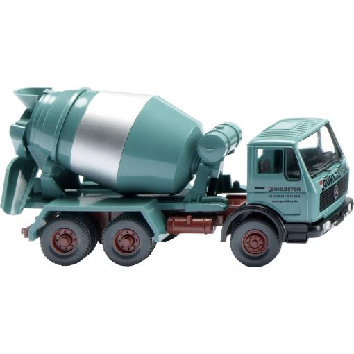 Wiking 0682 09 H0 model stavebního vozidla Mercedes Benz