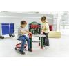 Theo Klein 8710 Pracovní seminář Theo Klein 8710 Bosch, 82 ks Příslušenství I plně vybavený dětský pracovní stůl vč. Svěráku a odkládací skříňky I - hračky pro