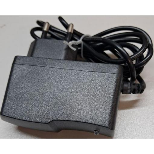 Napájecí adaptér, síťový adaptér JX005 5V/2A spínaný, koncovka 3,2x1,3mm
