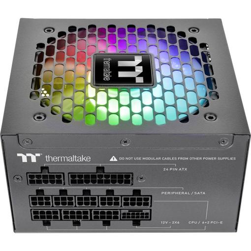 Thermaltake THERMALTAKE - AC/DC-Einbaunetzteil ATX 80PLUS Gold - PC-/Server Netzteil - ATX AC/DC vestavný zdroj 750 W ATX 80 PLUS® Gold