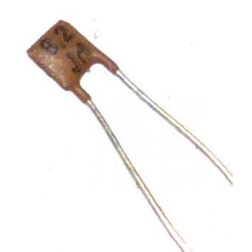 Keramický kondenzátor 8,2 pF / 250 V, THT