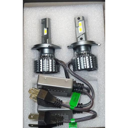 Autožárovky LED H4 P16, 11–30 V DC, 60 W, bílé, pár