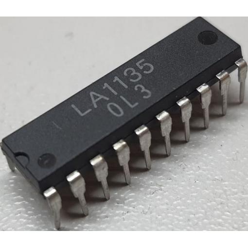 Integrovaný obvod LA1135-AM, tuner pro autorádia, DIP-20