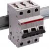 ABB Miniaturní jistič, rozsah: S200 3pólový 10A vypínací výkon 6 kA, charakteristika: Typ D, rozsah: System Pro M ABB Miniaturní jistič, rozsah: S200 3pólový 10A vypínací výkon 6 kA, charakteristika: Typ D, rozsah: System Pro M