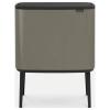 brabantia Bo Touch Bin 316142 odpadkový koš, 34 l, ocel, (d x š x v) 312 x 540 x 680 mm, Platinum/Black, 1 ks