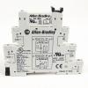 Allen Bradley Reléový modul rozhraní 24V dc Lišta DIN 700-HL Allen Bradley Reléový modul rozhraní 24V dc Lišta DIN 700-HL