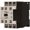 Eaton 2 NO, 3 NC Stykač napětí ve vinutí 220V ac 3pólový 32 A 690V 15 kW s 1 NO/1 NC kontakty Řízení motoru, Rezistivní Eaton 2 NO, 3 NC Stykač napětí ve vinutí 220V ac 3pólový 32 A 690V 15 kW s 1 NO/1 NC kontakty Řízení motoru, Rezistivní
